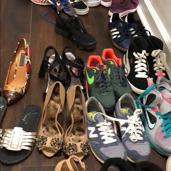 Shoes for sell - Picture 1 of 4